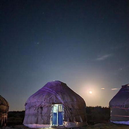 Authentic Uzbek Yurt Camp Eco-Friendly Hotel Nurota Kültér fotó