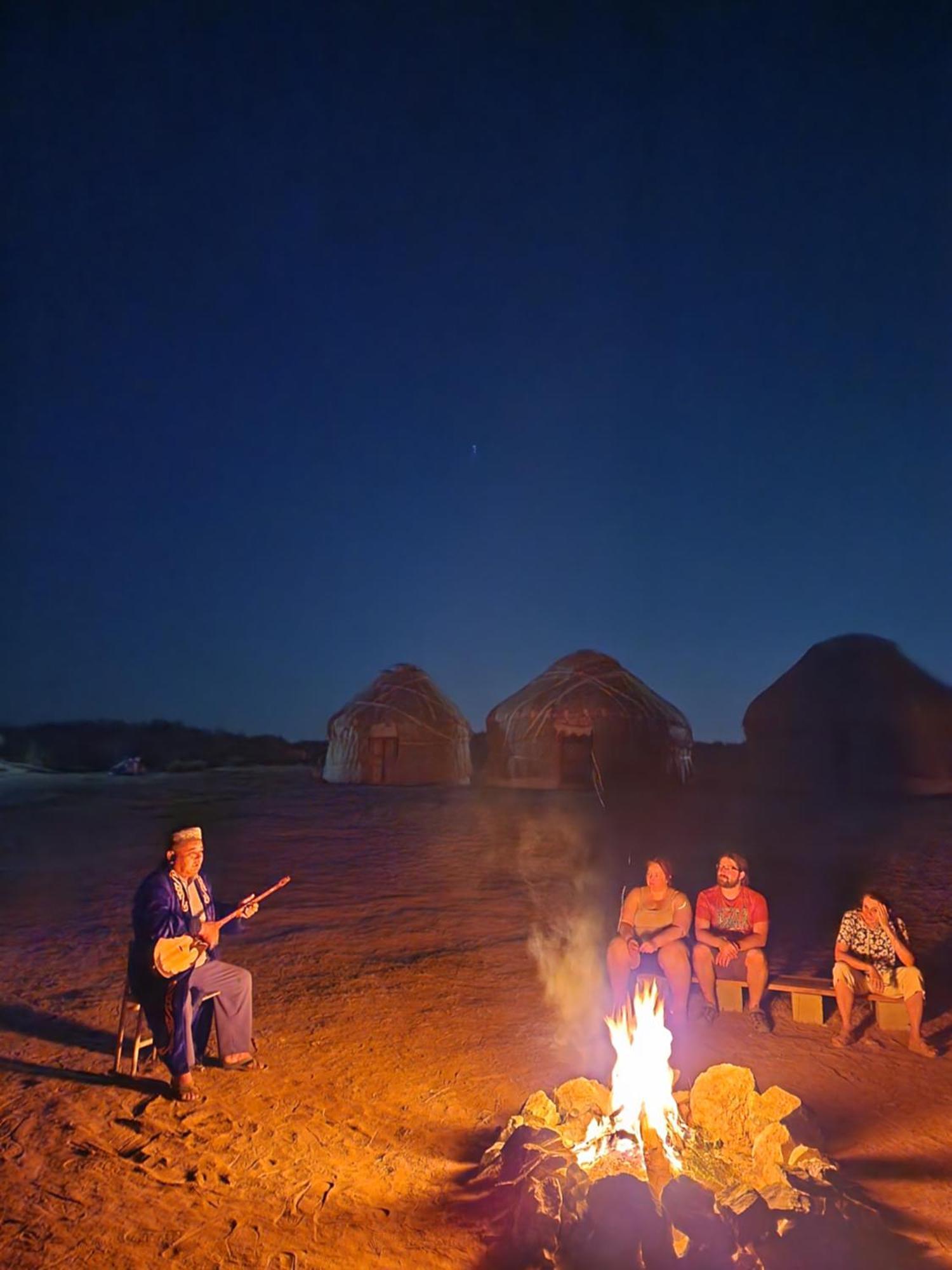 Authentic Uzbek Yurt Camp Eco-Friendly Hotel Nurota Kültér fotó