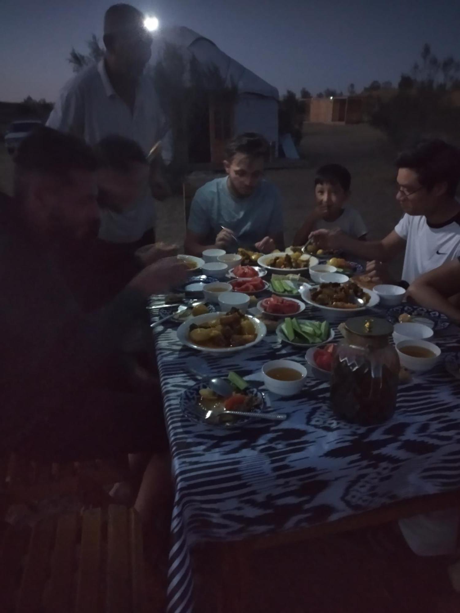 Authentic Uzbek Yurt Camp Eco-Friendly Hotel Nurota Kültér fotó